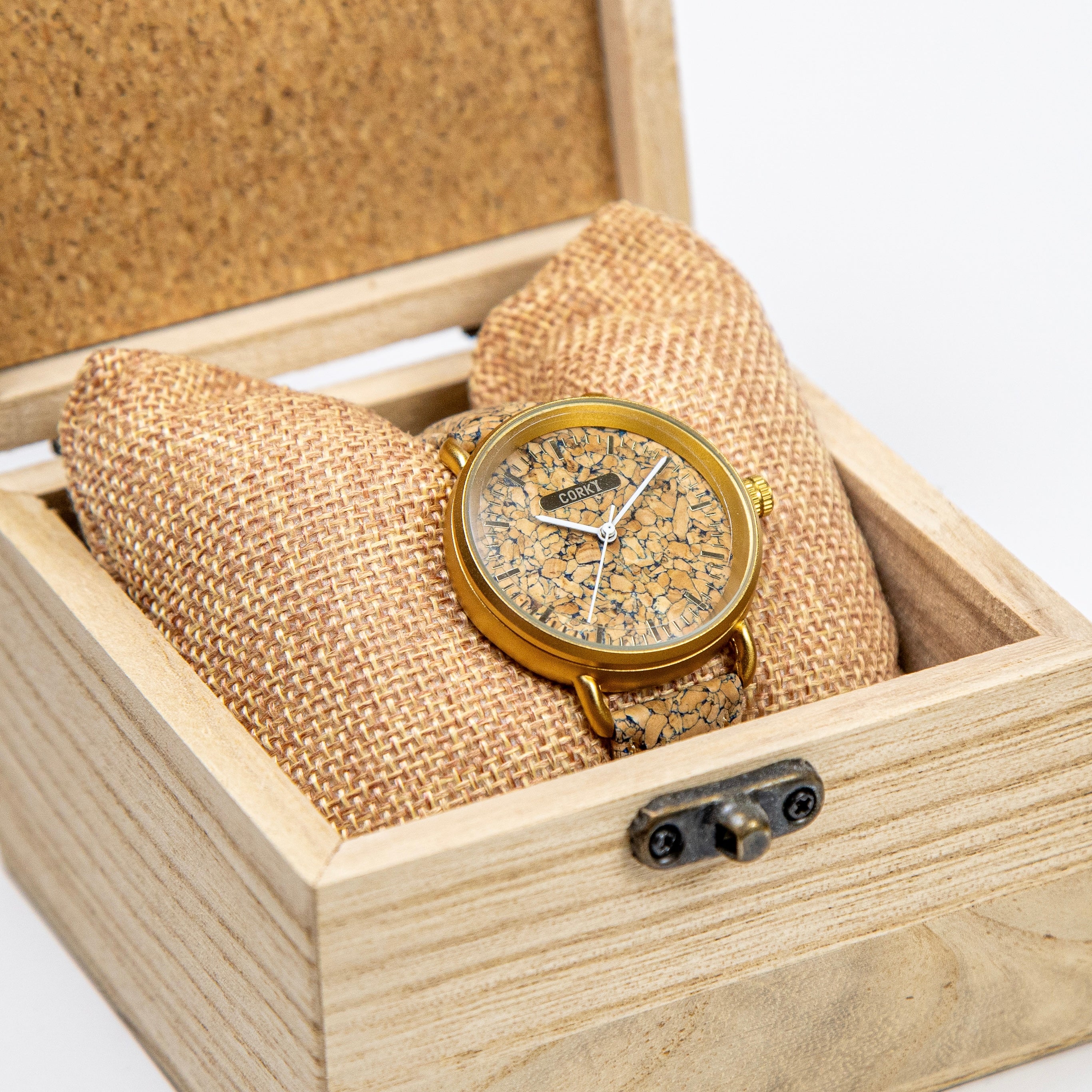 Soleil | CorkyWatch